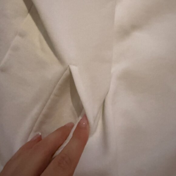 Aritzia TNA The Super Puff Fleece Crewneck Sweatshirt M White Oversized - Picture 4 of 5